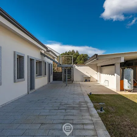בית נופש Golden Dunes - Garden Retreat