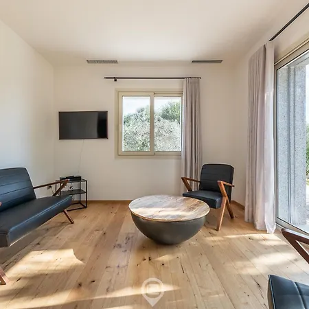 Golden Dunes - Garden Retreat 度假居 *
